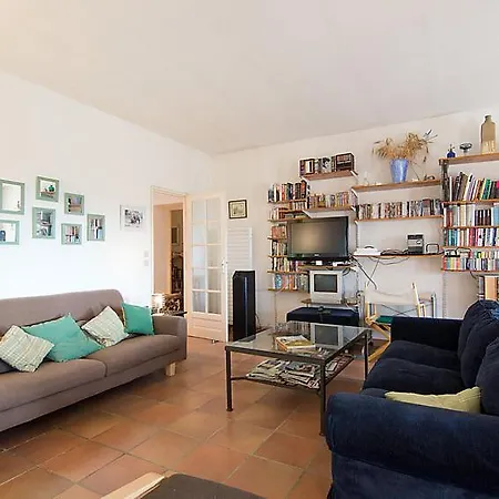 Bormes-les-mimosas Sleeps 8 Pool Wifi *